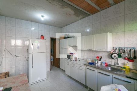 Cozinha de casa à venda com 3 quartos, 400m² em Copacabana, Belo Horizonte