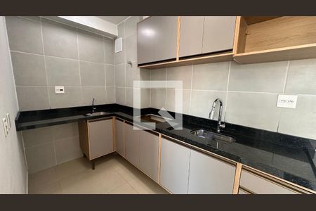 Sala/cozinha de apartamento para alugar com 2 quartos, 38m² em Jardim São Luís, São Paulo