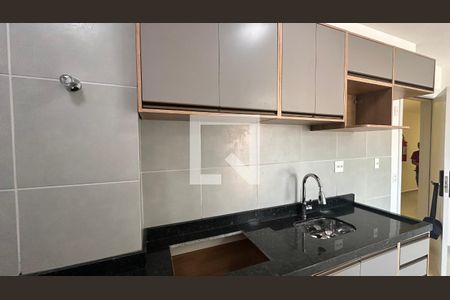 Sala/cozinha de apartamento para alugar com 2 quartos, 38m² em Jardim São Luís, São Paulo