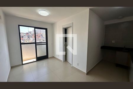 Sala/cozinha de apartamento para alugar com 2 quartos, 38m² em Jardim São Luís, São Paulo