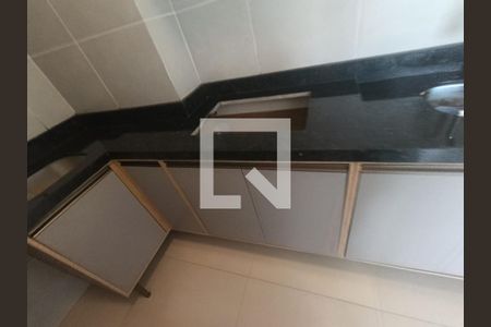 Cozinha de apartamento para alugar com 2 quartos, 38m² em Jardim São Luís, São Paulo