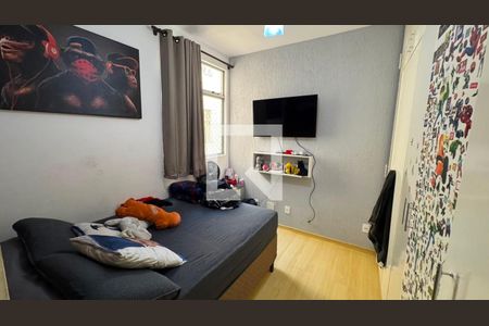 Quarto de apartamento para alugar com 3 quartos, 72m² em Ipiranga, Belo Horizonte