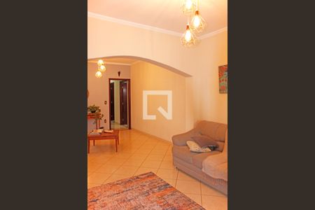 Casa à venda com 3 quartos, 300m² em Capela, Vinhedo