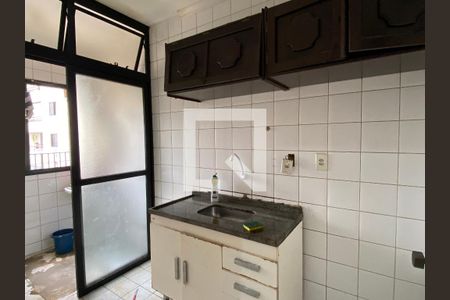 Cozinha/Área de serviço de apartamento para alugar com 2 quartos, 60m² em Jaguaribe, Osasco