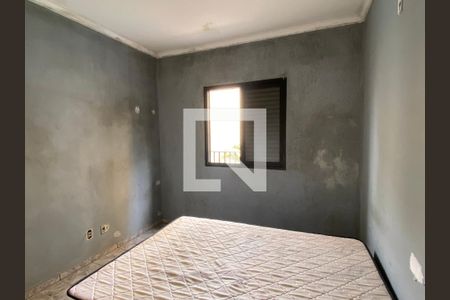 Quarto 1 de apartamento para alugar com 2 quartos, 60m² em Jaguaribe, Osasco