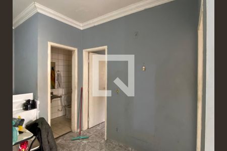 Sala de apartamento para alugar com 2 quartos, 60m² em Jaguaribe, Osasco