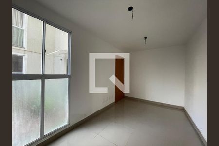 Apartamento à venda com 2 quartos, 54m² em Santos Dumont, São Leopoldo
