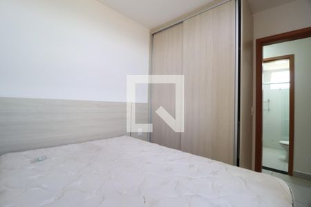 Quarto 2 - Suíte de apartamento para alugar com 2 quartos, 58m² em Gávea, Uberlândia