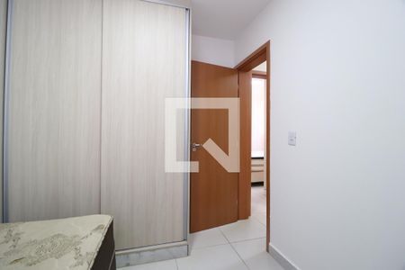 Quarto 1 de apartamento para alugar com 2 quartos, 58m² em Gávea, Uberlândia