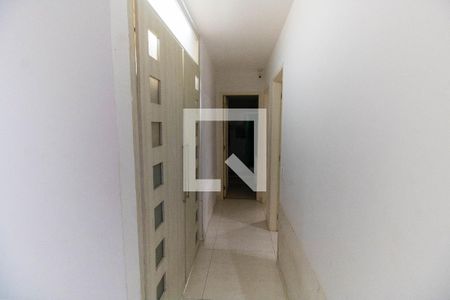 Corredor  de apartamento para alugar com 2 quartos, 180m² em Santa Rosa, Niterói