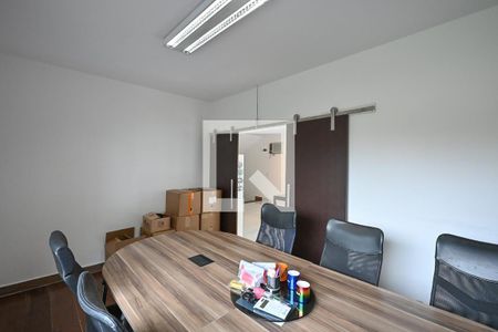 Escritório de casa para alugar com 6 quartos, 690m² em Jardim Vitoria Regia (zona Oeste), São Paulo