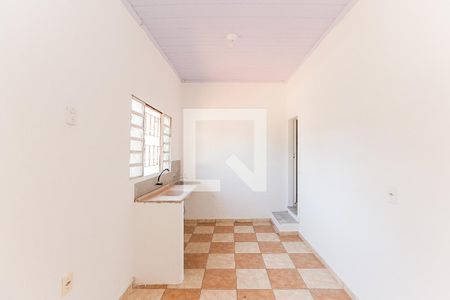 Casa para alugar com 1 quarto, 50m² em Santa Cruz Industrial, Contagem
