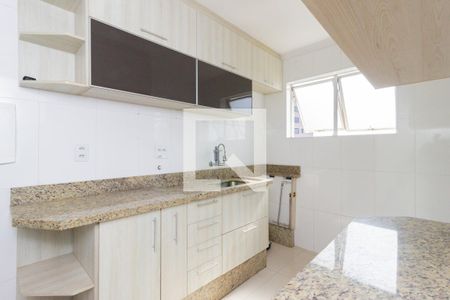 Cozinha de apartamento para alugar com 2 quartos, 52m² em Cidade D’abril, São Paulo