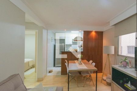 Sala de apartamento à venda com 2 quartos, 50m² em Vila Satúrnia, Campinas