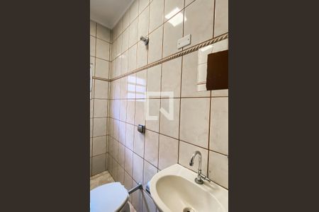 Lavabo de casa para alugar com 3 quartos, 150m² em Parque Boturussu, São Paulo