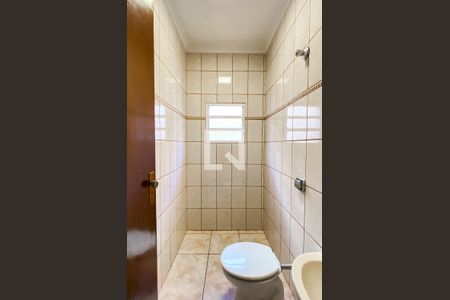 Lavabo de casa para alugar com 3 quartos, 150m² em Parque Boturussu, São Paulo