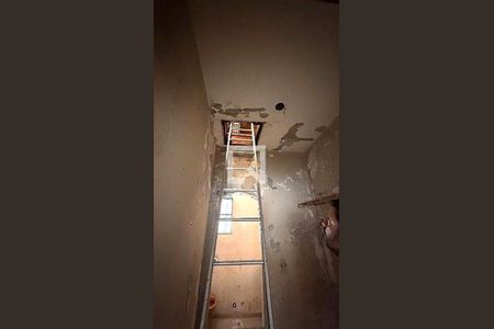 Casa à venda com 3 quartos, 300m² em Santa Rosa, Niterói