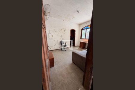 Casa à venda com 3 quartos, 300m² em Santa Rosa, Niterói