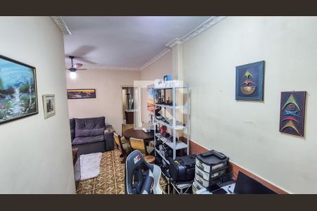 Sala de casa para alugar com 4 quartos, 253m² em Brás de Pina, Rio de Janeiro