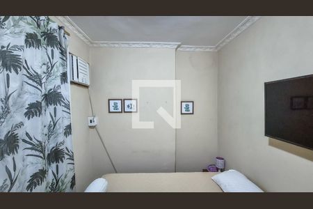 Quarto 1 de casa para alugar com 4 quartos, 253m² em Brás de Pina, Rio de Janeiro