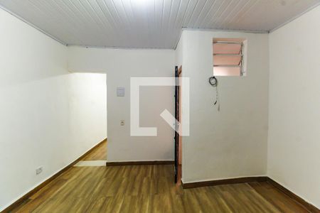 Sala/Quarto de casa para alugar com 1 quarto, 22m² em Água Rasa, São Paulo
