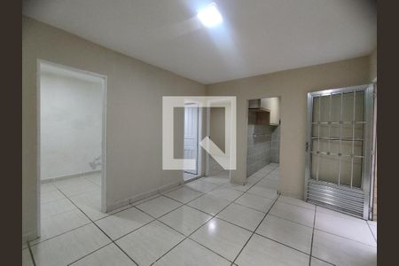 Sala  de casa à venda com 2 quartos, 70m² em Bosque da Saúde, São Paulo