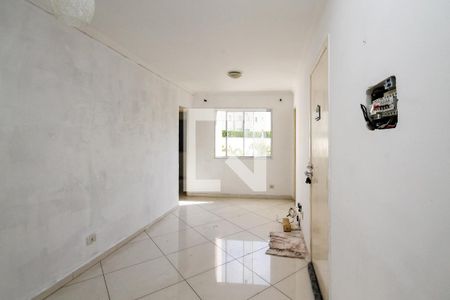 Sala de apartamento para alugar com 3 quartos, 58m² em Jardim Leonor, Cotia