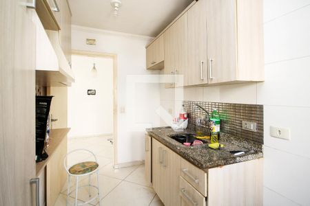 Cozinha de apartamento para alugar com 3 quartos, 58m² em Jardim Leonor, Cotia