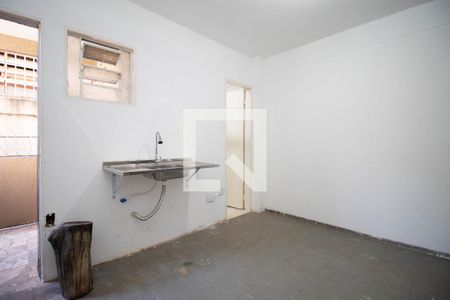 Cozinha de apartamento para alugar com 1 quarto, 35m² em Q 2, Brasília