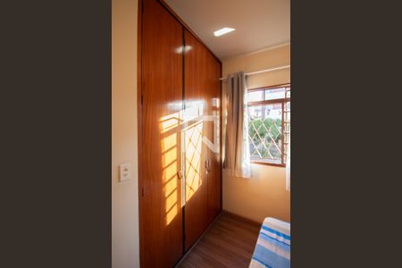 Quarto 1 de apartamento à venda com 2 quartos, 70m² em Serrano, Belo Horizonte