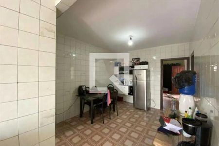 Casa à venda com 4 quartos, 249m² em Campanário, Diadema