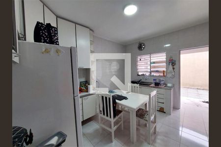Casa à venda com 2 quartos, 231m² em Canhema, Diadema