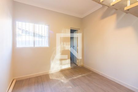 Suíte 1  de casa para alugar com 3 quartos, 180m² em Km 18, Osasco