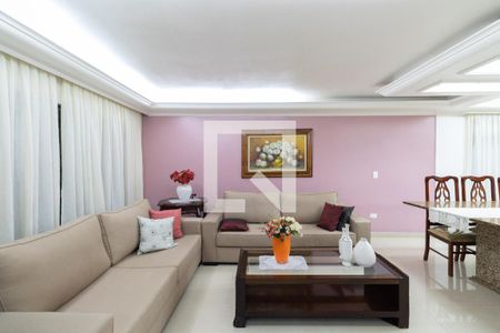 Sala de casa à venda com 4 quartos, 500m² em Vila Chuca, São Paulo