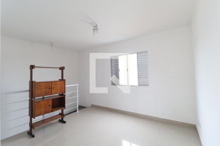 Sala 2 de casa para alugar com 2 quartos, 180m² em Parque Novo Mundo, São Paulo