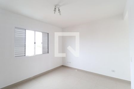 Sala de casa para alugar com 2 quartos, 180m² em Parque Novo Mundo, São Paulo