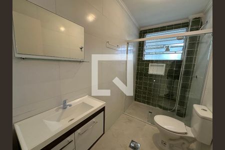 Banheiro de apartamento para alugar com 1 quarto, 53m² em Boa Vista, São Vicente