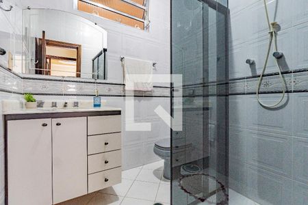 Banheiro de casa à venda com 3 quartos, 240m² em Parque Bristol, São Paulo