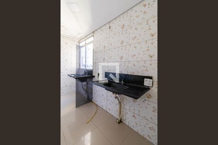 Sala/Cozinha/Área de Serviço  de apartamento para alugar com 2 quartos, 44m² em Vila Popular, São Paulo