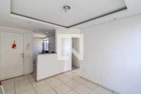 Sala/Cozinha/Área de Serviço  de apartamento para alugar com 2 quartos, 44m² em Vila Popular, São Paulo