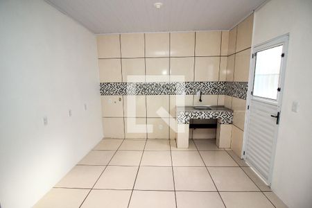 Sala/Cozinha de casa de condomínio para alugar com 2 quartos, 49m² em Belém Novo, Porto Alegre