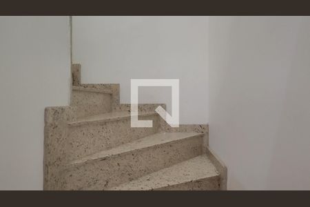 Casa de Condomínio para alugar com 3 quartos, 140m² em Jaraguá, São Paulo