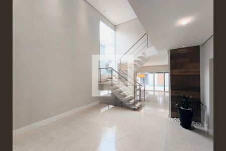 Sala de casa de condomínio para alugar com 5 quartos, 470m² em Jardim Samambaia, Jundiaí