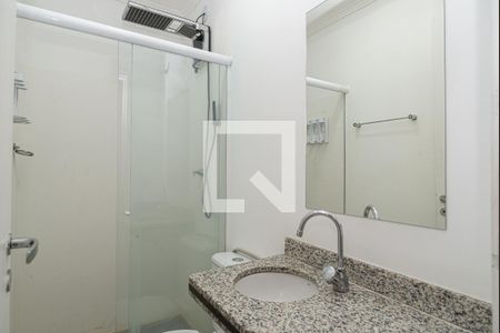 Banheiro de apartamento para alugar com 1 quarto, 33m² em Santa Cecilia, São Paulo