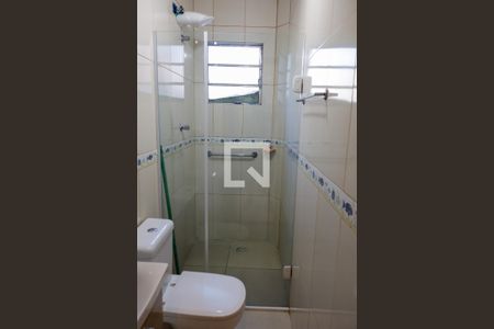 Banheiro de casa para alugar com 1 quarto, 50m² em Veloso, Osasco