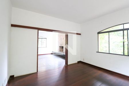 Sala de casa para alugar com 7 quartos, 10m² em Praia da Lagoa, São Paulo
