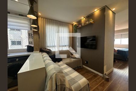 Sala de apartamento para alugar com 1 quarto, 50m² em Jardim Tupanci, Barueri