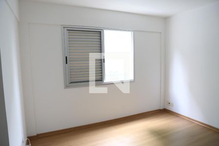 Quarto 1 de apartamento para alugar com 3 quartos, 100m² em Barreiro, Belo Horizonte