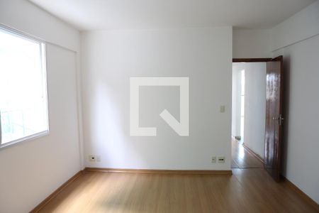Quarto 1 de apartamento para alugar com 3 quartos, 100m² em Barreiro, Belo Horizonte