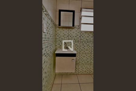 Banheiro de casa para alugar com 2 quartos, 80m² em RP11 (Regiões de Planejamento), Mauá